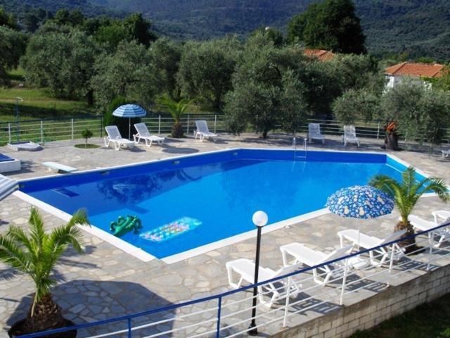 Achillion Hotel Skala Potamia  Esterno foto